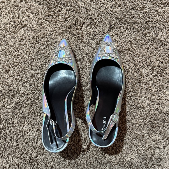 Abound Iridescent Silver Heels, women’s size 10 - adorable - Picture 4 of 4